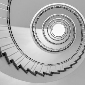 Спираловидна стълба