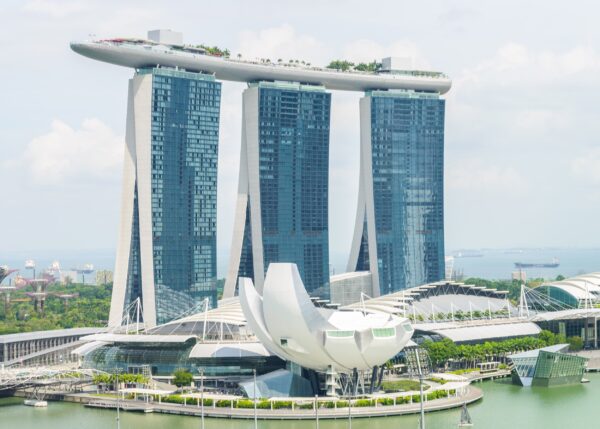 Сингапур Marina Bay Sands, иконичен архитектурен комплекс