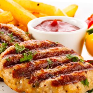 Хляб и житни класове на фона на залез