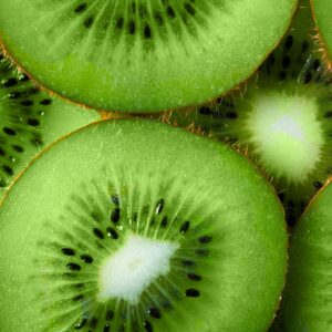 Пресни резени киви отблизо