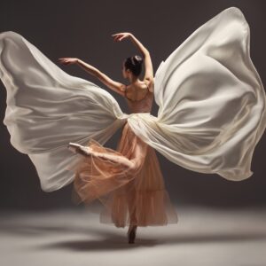 Балерина в бежова рокля с бели платна